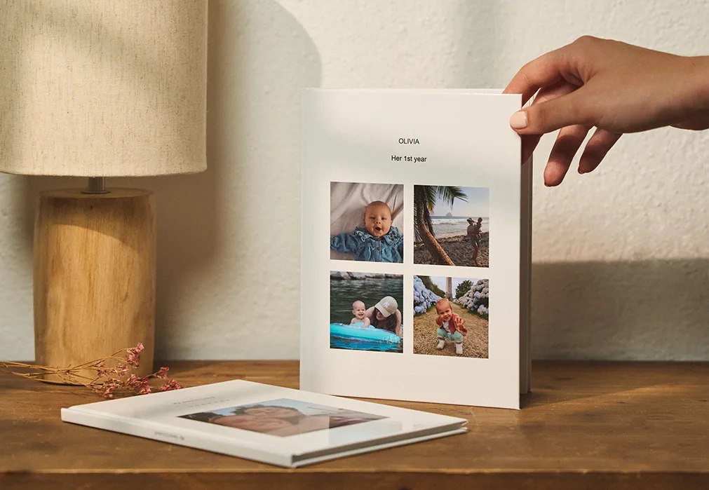 Páginas de fotolivro mostrando a qualidade do papel